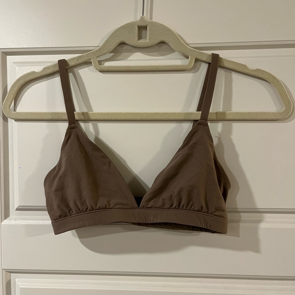Skims fits everybody triangle bralette